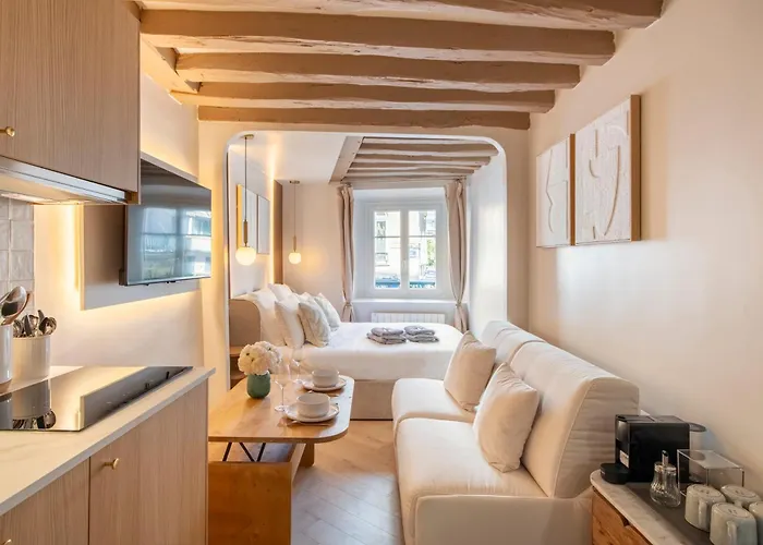 Louvre - Rivoli - Designer - Sleeps 3p