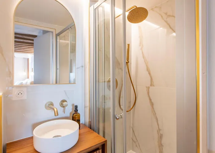 Louvre - Rivoli - Designer - Sleeps 3p 파리